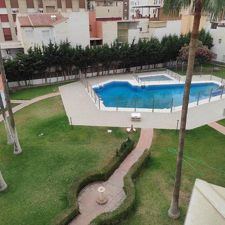 El Rincon De Pilar Al Lado Del Mar Apartment Torre Del Mar Bagian luar foto